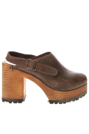 Дамски обувки Dockers by Gerli, Размер 38, Цвят Кафяв, Цена 43,90 лв.