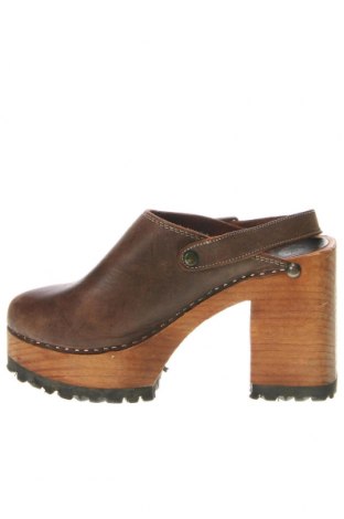 Дамски обувки Dockers by Gerli, Размер 38, Цвят Кафяв, Цена 43,90 лв.