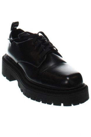 Дамски обувки Monki, Размер 36, Цвят Черен, Цена 27,00 лв.