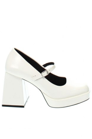 Дамски обувки Monki, Размер 39, Цвят Бял, Цена 41,04 лв.