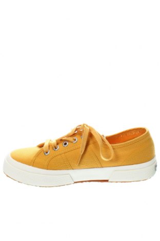 Дамски обувки Superga, Размер 38, Цвят Жълт, Цена 43,47 лв.