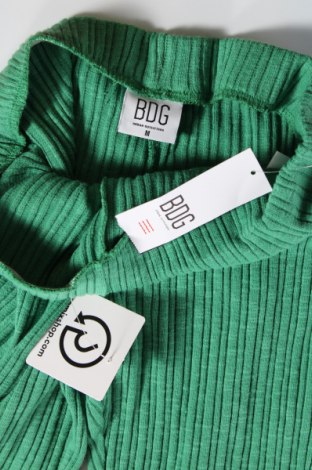 Γυναικείο παντελόνι BDG, Μέγεθος M, Χρώμα Πράσινο, Τιμή 44,85 €