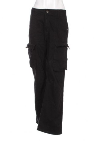 Pantaloni de femei Bershka, Mărime M, Culoare Negru, Preț 33,39 Lei