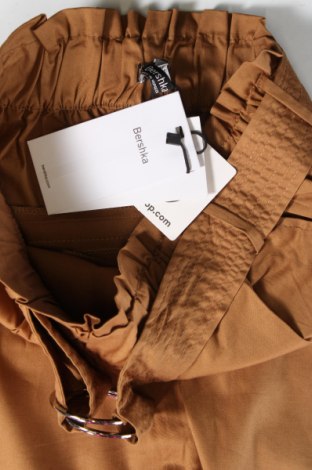 Damenhose Bershka, Größe XS, Farbe Braun, Preis 12,71 €