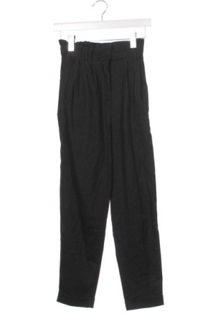 Дамски панталон Bershka, Размер XS, Цвят Черен, Цена 3,19 лв.