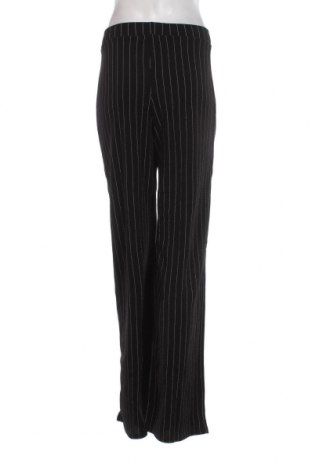 Γυναικείο παντελόνι Boohoo, Μέγεθος S, Χρώμα Μαύρο, Τιμή 23,71 €