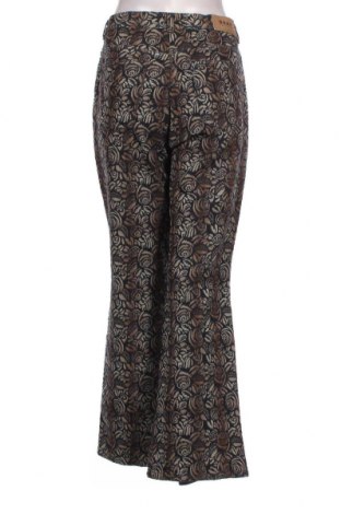 Дамски панталон Brax, Размер XL, Цвят Многоцветен, Цена 16,66 лв.