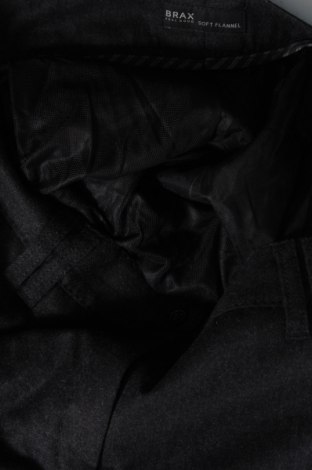Дамски панталон Brax, Размер L, Цвят Сив, Цена 25,48 лв.