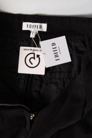 Γυναικείο παντελόνι Edited, Μέγεθος M, Χρώμα Μαύρο, Τιμή 10,32 €