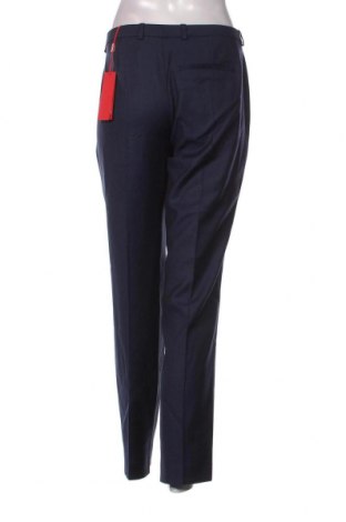 Дамски панталон Hugo Boss, Размер L, Цвят Син, Цена 153,33 лв.