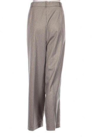 Дамски панталон Kiabi, Размер XL, Цвят Многоцветен, Цена 10,15 лв.