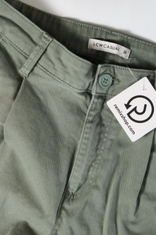 Дамски панталон LC Waikiki, Размер M, Цвят Зелен, Цена 10,15 лв.