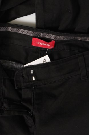 Pantaloni de femei LC Waikiki, Mărime M, Culoare Negru, Preț 22,19 Lei