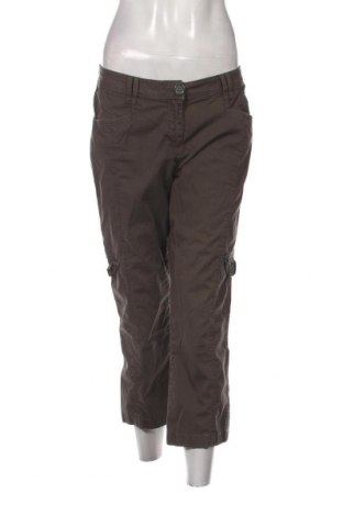 Дамски панталон Lexi, Размер M, Цвят Зелен, Цена 32,84 лв.