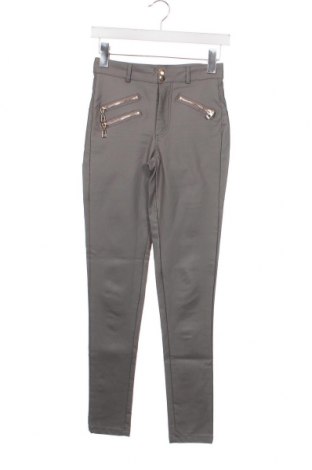 Дамски панталон Mohito, Размер XS, Цвят Сив, Цена 13,92 лв.