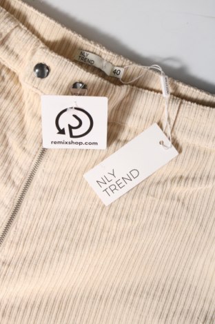 Γυναικείο παντελόνι Nly Trend, Μέγεθος M, Χρώμα Εκρού, Τιμή 9,25 €