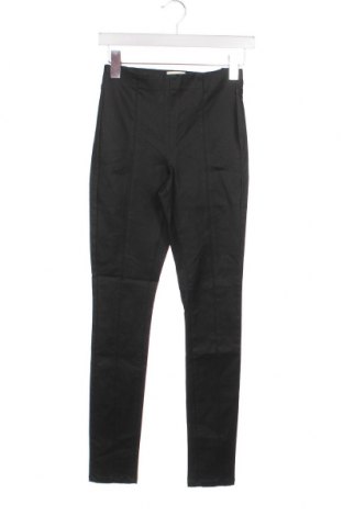 Дамски панталон ONLY, Размер S, Цвят Черен, Цена 18,90 лв.