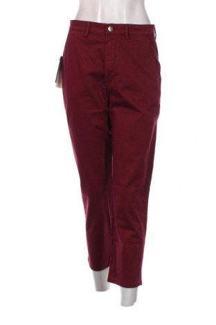 Pantaloni de femei Reign, Mărime M, Culoare Roșu, Preț 105,89 Lei