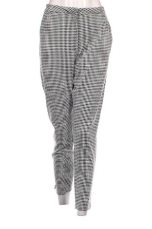 Dámské kalhoty  Reserved, Velikost M, Barva Vícebarevné, Cena  185,00 Kč