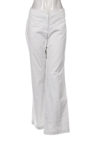 Дамски панталон S.Oliver, Размер XL, Цвят Бял, Цена 17,41 лв.