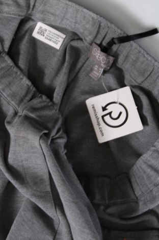 Дамски панталон Selection By Ulla Popken, Размер XL, Цвят Сив, Цена 29,00 лв.