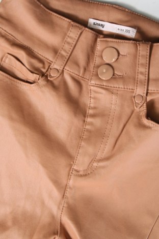 Дамски панталон Sinsay, Размер XXS, Цвят Розов, Цена 29,00 лв.
