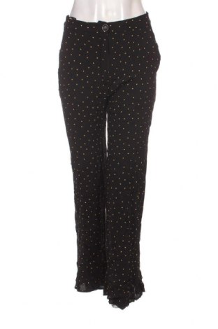 Pantaloni de femei Soaked In Luxury, Mărime M, Culoare Negru, Preț 64,47 Lei