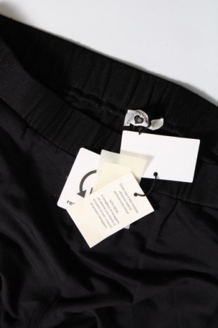 Pantaloni de femei TWINSET, Mărime M, Culoare Negru, Preț 193,95 Lei