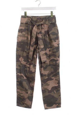 Дамски панталон TWINSET, Размер M, Цвят Зелен, Цена 53,60 лв.