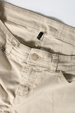 Damskie spodnie United Colors Of Benetton, Rozmiar M, Kolor Beżowy, Cena 57,75 zł