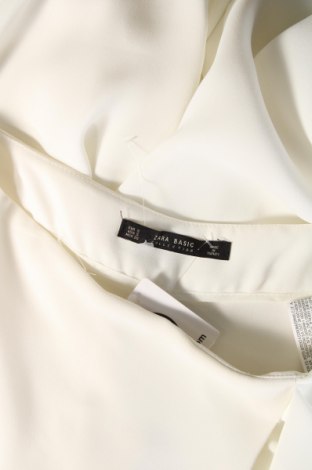 Дамски панталон Zara, Размер S, Цвят Бял, Цена 19,99 лв.