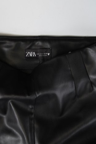 Дамски панталон Zara, Размер S, Цвят Черен, Цена 48,60 лв.