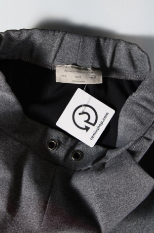 Дамски панталон Zara Trafaluc, Размер S, Цвят Сив, Цена 8,60 лв.