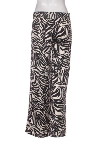 Dámské kalhoty  Zebra, Velikost L, Barva Vícebarevné, Cena  462,00 Kč
