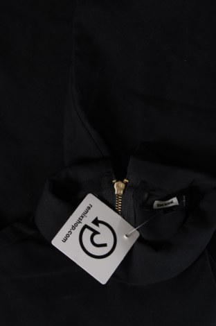 Γυναικείο αμάνικο μπλουζάκι Bik Bok, Μέγεθος S, Χρώμα Μαύρο, Τιμή 2,33 €