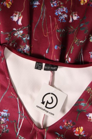 Γυναικείο αμάνικο μπλουζάκι Body Flirt, Μέγεθος S, Χρώμα Πολύχρωμο, Τιμή 11,97 €