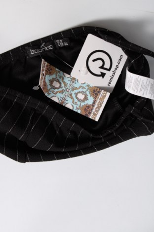 Γυναικείο αμάνικο μπλουζάκι Boohoo, Μέγεθος XS, Χρώμα Μαύρο, Τιμή 4,54 €
