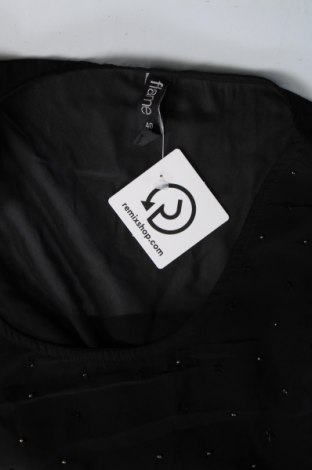 Γυναικείο αμάνικο μπλουζάκι Flame, Μέγεθος M, Χρώμα Μαύρο, Τιμή 2,65 €