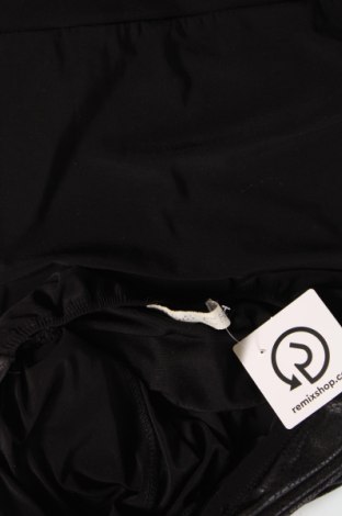 Γυναικείο αμάνικο μπλουζάκι Miss Chic, Μέγεθος S, Χρώμα Μαύρο, Τιμή 3,59 €