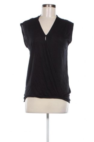 Γυναικείο αμάνικο μπλουζάκι One Love, Μέγεθος M, Χρώμα Μαύρο, Τιμή 2,97 €