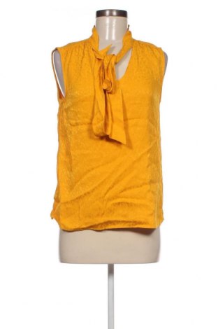 Γυναικείο αμάνικο μπλουζάκι One More Story, Μέγεθος M, Χρώμα Κίτρινο, Τιμή 3,03 €