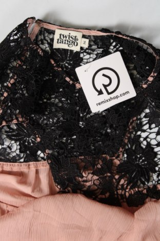 Γυναικείο αμάνικο μπλουζάκι Twist & Tango, Μέγεθος S, Χρώμα Ρόζ , Τιμή 5,94 €