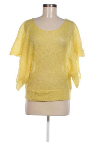 Дамски пуловер Bershka, Размер M, Цвят Жълт, Цена 5,22 лв.
