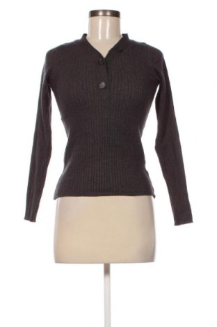 Дамски пуловер Jean Pascale, Размер S, Цвят Сив, Цена 6,38 лв.
