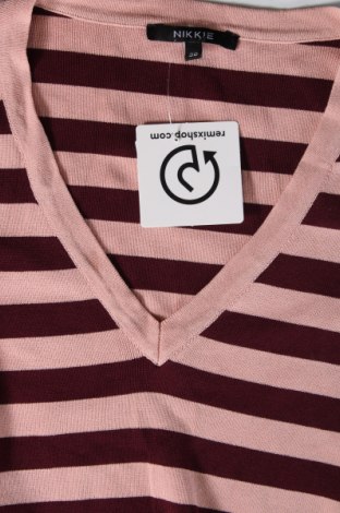 Γυναικείο πουλόβερ Nikkie, Μέγεθος S, Χρώμα Πολύχρωμο, Τιμή 9,53 €