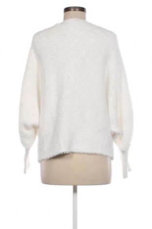 Дамски пуловер Noracora, Размер M, Цвят Бял, Цена 7,25 лв.