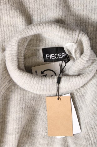 Дамски пуловер Pieces, Размер XS, Цвят Сив, Цена 12,42 лв.
