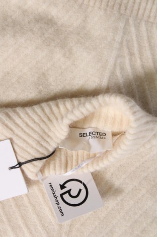 Дамски пуловер Selected Femme, Размер S, Цвят Екрю, Цена 43,46 лв.