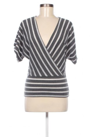 Γυναικείο πουλόβερ VILA, Μέγεθος M, Χρώμα Γκρί, Τιμή 19,45 €