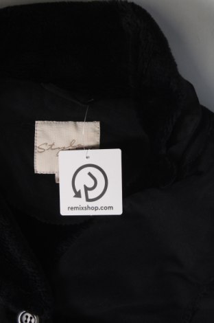 Дамско палто Ewm, Размер XL, Цвят Черен, Цена 25,22 лв.
